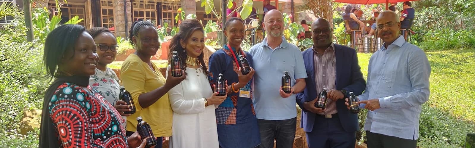 ICED coffee lancering gruppebillede_hjemmeside-2 unikt kaffeprodukt